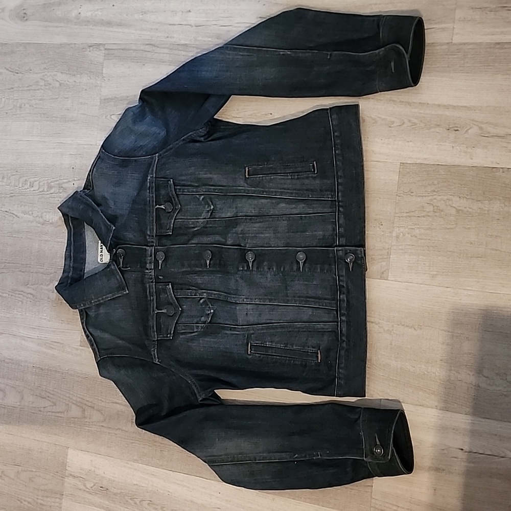 Old Navy women Trucker dark denim Jacket size large